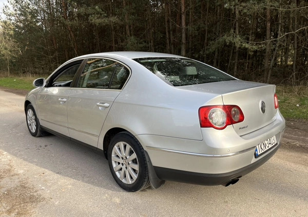 Volkswagen Passat cena 16000 przebieg: 327000, rok produkcji 2008 z Zamość małe 137